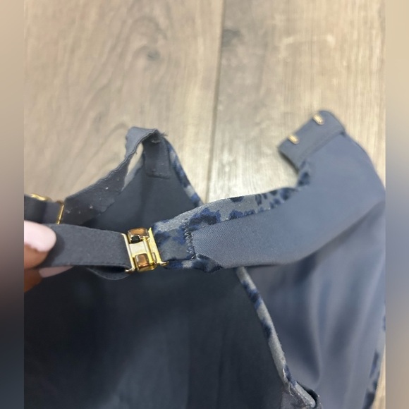 Leopard Victoria’s Secret “Incredible” Bra (38C) - Picture 3 of 5